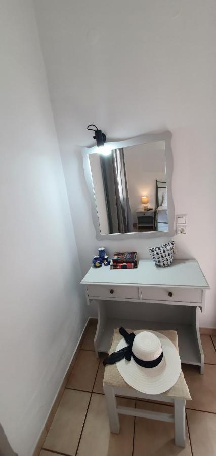 Aphrodite Studios & Apt With Pool Lákka Extérieur photo