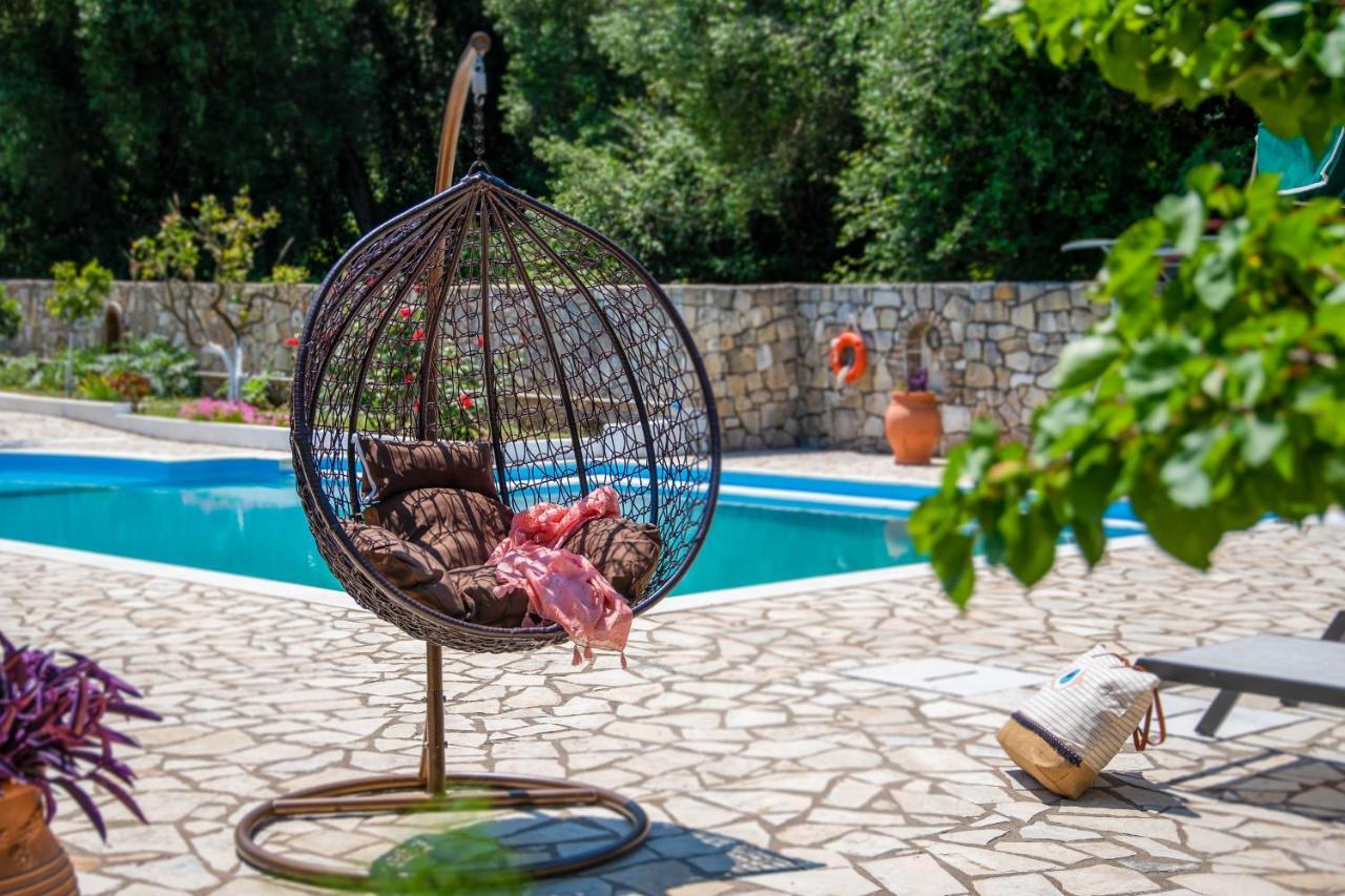 Aphrodite Studios & Apt With Pool Lákka Extérieur photo